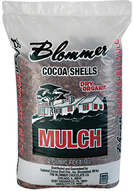 Cocoa mulch poses a danger to dogs